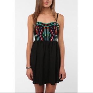 Staring At Stars Anthropologie Size 4 Dress Boho Embroidered Black Linen Blend